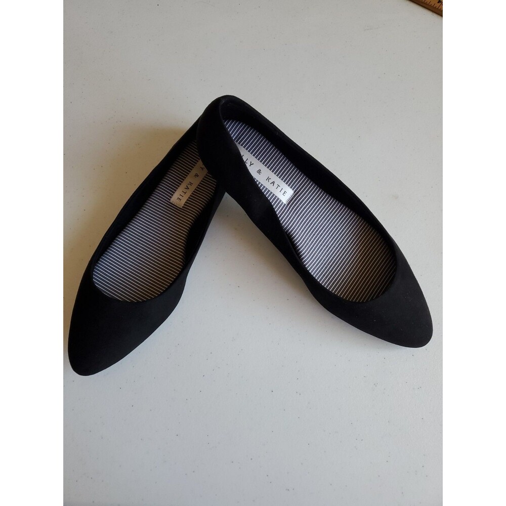 Kelly & Katie Black Pointed Toe Flats Women’s Size 9.5 Slip On Comfort Work Shoe